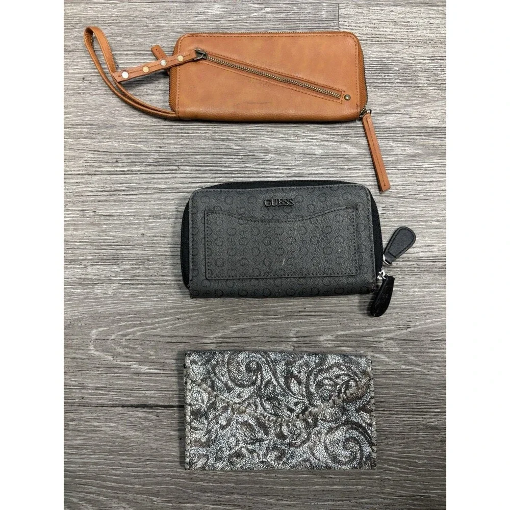 Wallet bundle Of 3 Free People & Guess